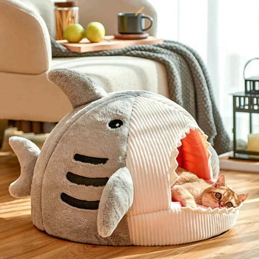 Cama para mascotas con forma de tiburón - Animalia Prime