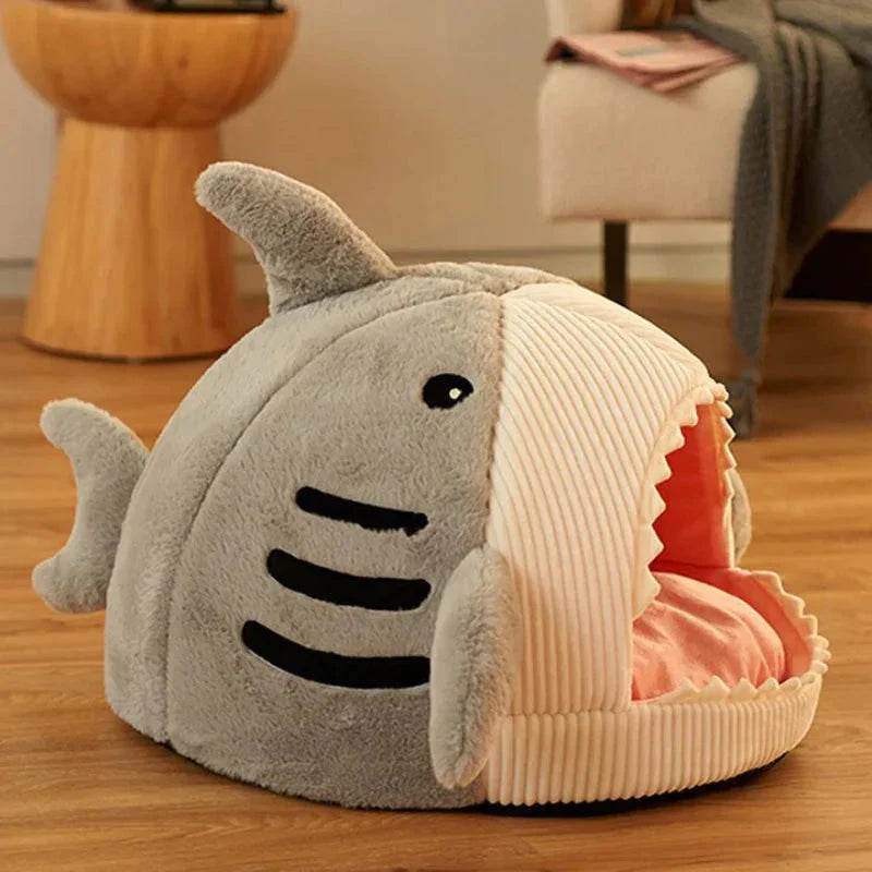 Cama para mascotas con forma de tiburón - Animalia Prime